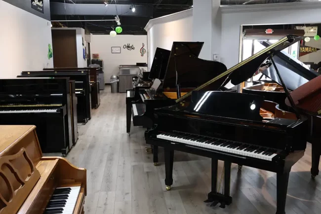 piano consignment